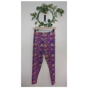 Loot crate Bob's burgers graphic leggings Women's large purple Excellent. Use